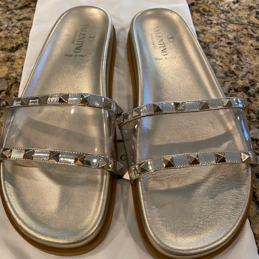 Authentic Valentino Garavani slides. Size 9.5